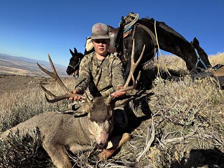Nevada Mule Deer Hunts with Nevada High Desert Outfitters